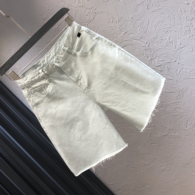 Sieviešu džinsi ar kabatām un augstu vidukli