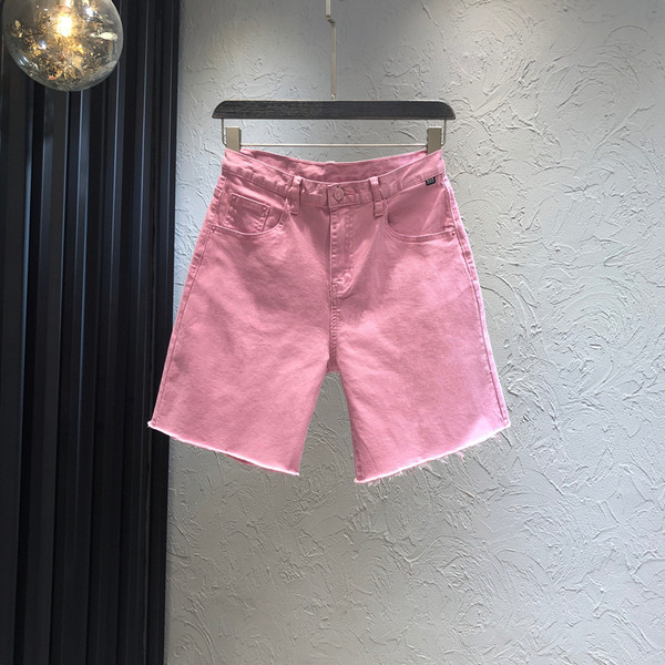 Sieviešu džinsi ar kabatām un augstu vidukli