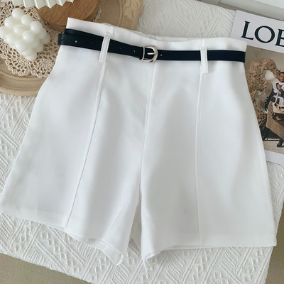 Modes sieviešu šorti ar augstu vidukli un jostu