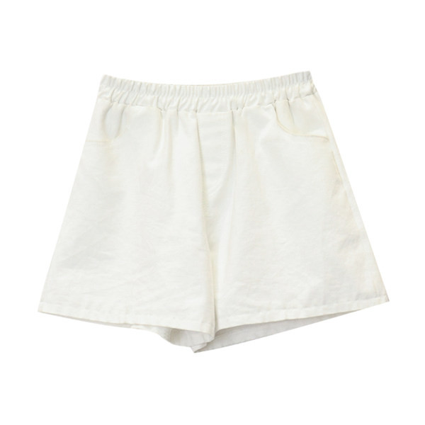 Pantaloni scurți de damă cu talie înaltă și buzunare