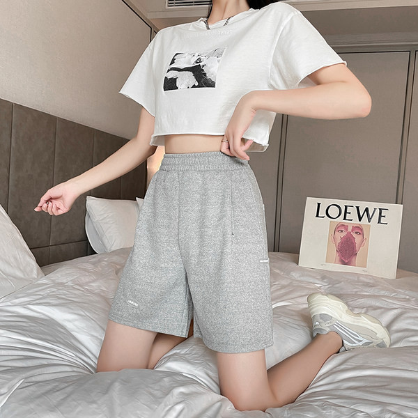 Sporta šortu taisnais modelis sievietēm