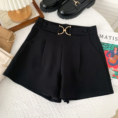 Moderni sieviešu šorti ar metāla sprādzi vairākās krāsās