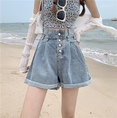 Sieviešu džinsa šorti ar augstu vidukli un pogām