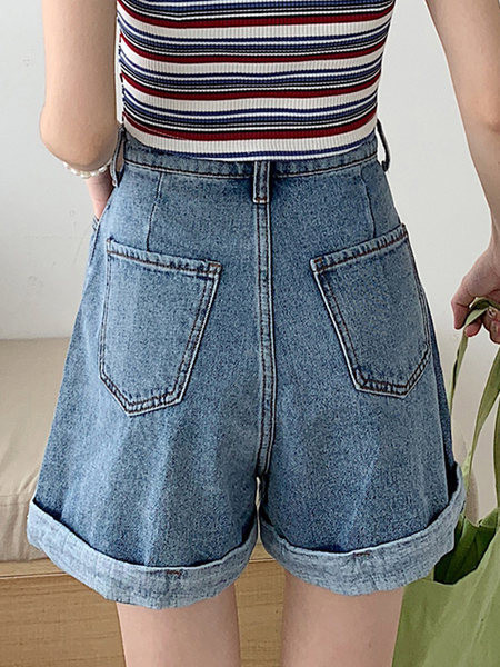 Model nou de pantaloni scurți din denim cu talie înaltă