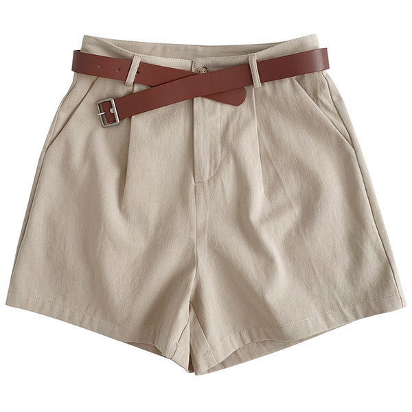 Modes bikses ar jostu un kabatām