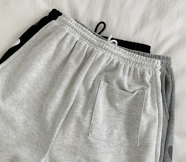 Pantaloni casual de dama cu margini si cravate