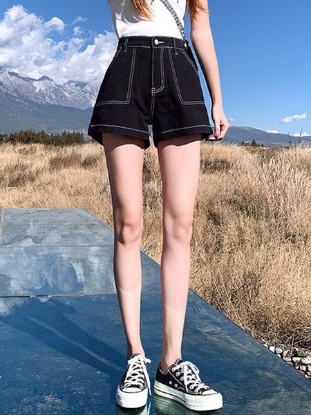 Jauns sieviešu īso džinsu modelis ar augstu vidukli melnā krāsā