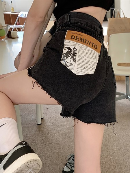 Ženske kratke traper hlače s visokim strukom i aplikacijom