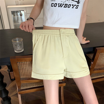 Ikdienas sieviešu šorti ar pogu