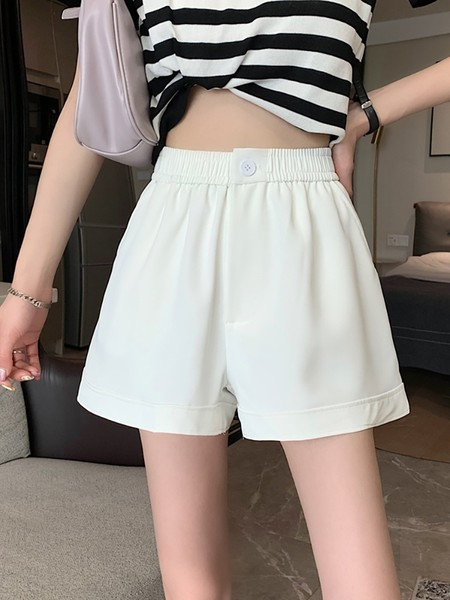 Ikdienas sieviešu šorti ar pogu