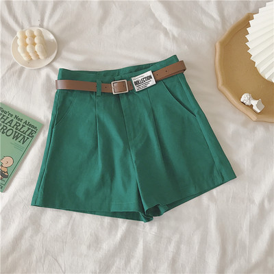 Sieviešu moderni šorti ar kabatām