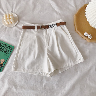 Sieviešu moderni šorti ar kabatām