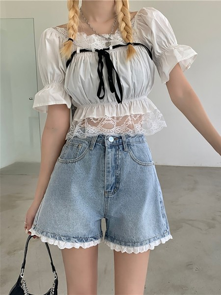 Pantaloni moderni de dama din denim cu dantela si talie inalta