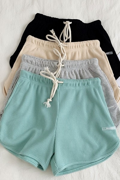 Спортно-ежедневен къс панталон с връзки