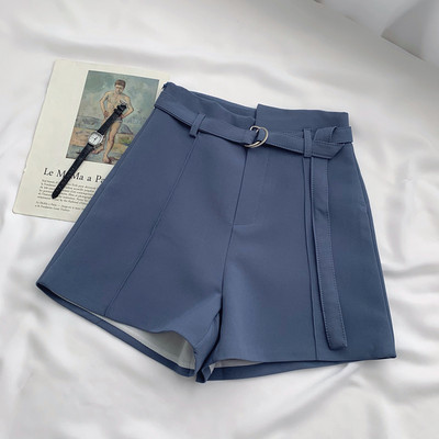 Jauna modeļa pavasara-vasaras sieviešu šorti ar jostiņu