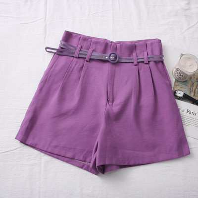 Pavasara-vasaras šorti ar augstu vidukli un jostu