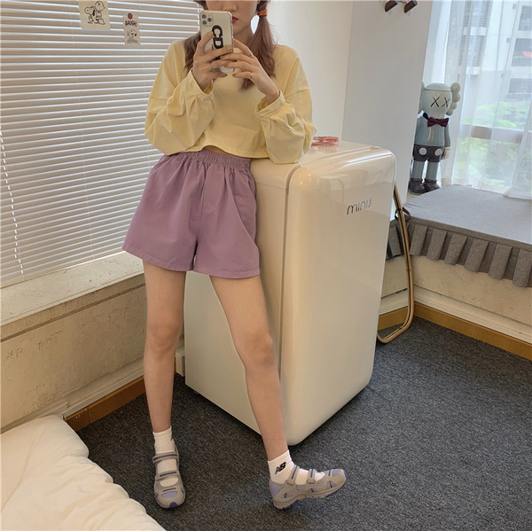 Sieviešu sporta šorti vienkāršs modelis