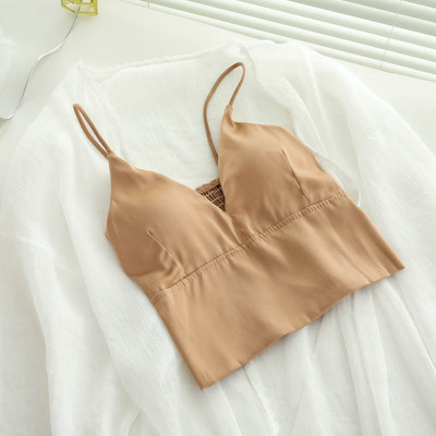 Sieviešu ikdienas krūšturis ar plānām lencēm