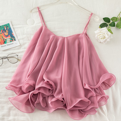 Stilīgs sieviešu piegriezuma tops ar plānām lencēm