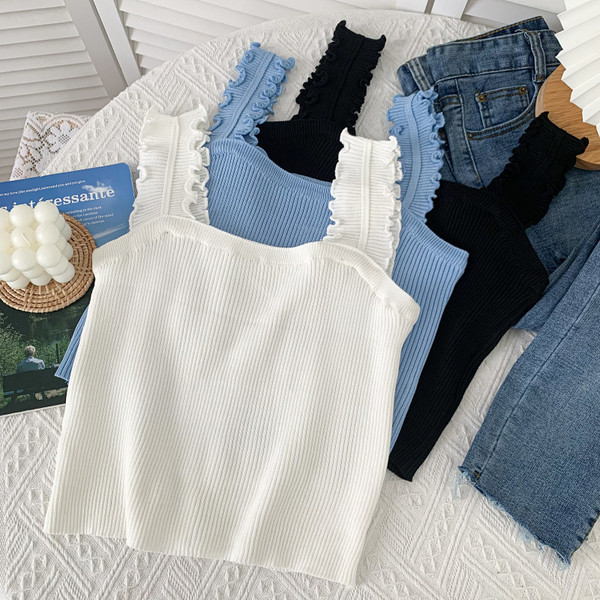 Ikdienas sieviešu topiņš ar platām lencēm - vairākās krāsās