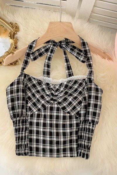 Maieu scurt de damă în carouri, cu dantelă și bretele