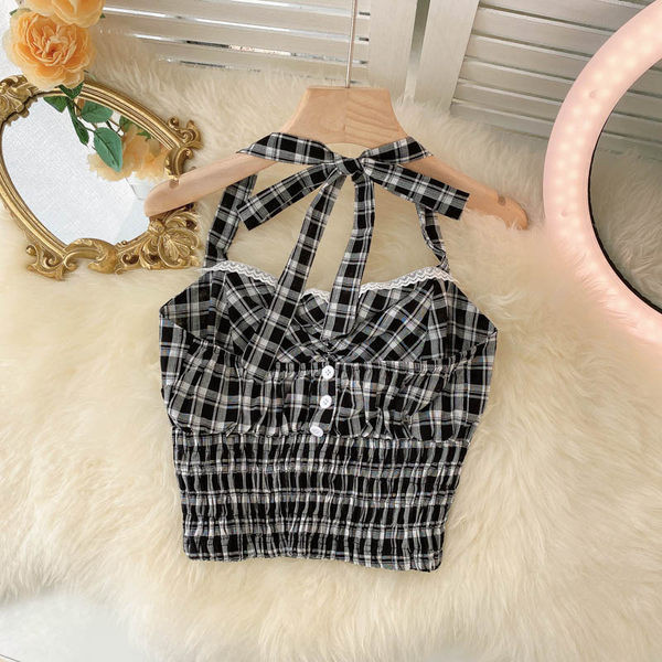 Maieu scurt de damă în carouri, cu dantelă și bretele