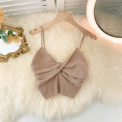 Jauna modeļa sieviešu īss topus ar špica kakla izgriezumu un plānām lencēm