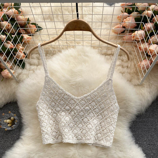 Bustiera de dama cu bretele subtiri in bej si alb