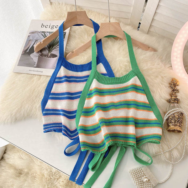 Maiou scurt de damă tricotat cu cravate