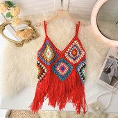 Sieviešu trikotāžas tops ar bārkstīm un ziedu rakstu