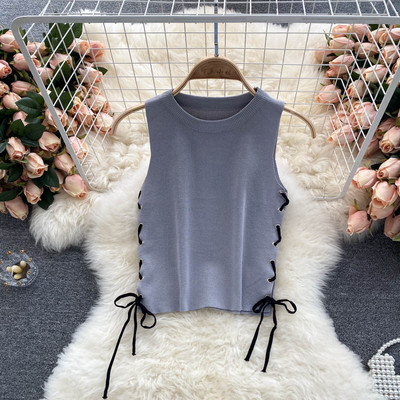 Jauna modeļa velveta sieviešu tops ar saitēm un apaļu kakla izgriezumu