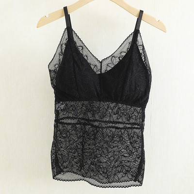 Sieviešu mežģīņu krūtis ar regulējamām lencēm