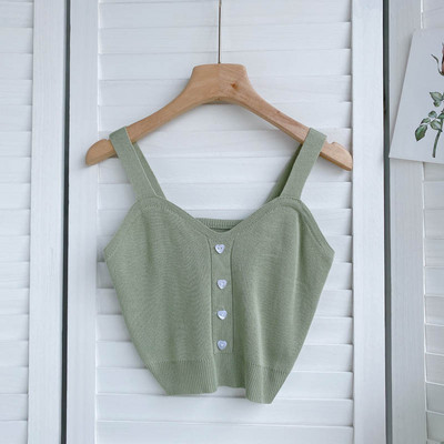 Maieu scurt de damă cu nasturi și bretele