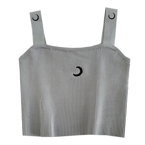 Καθημερινή γυναικεία μπλούζα με κεντήματα - κοντό μοντέλο