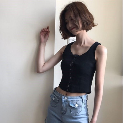 Top scurt de dama cu bretele si nasturi largi