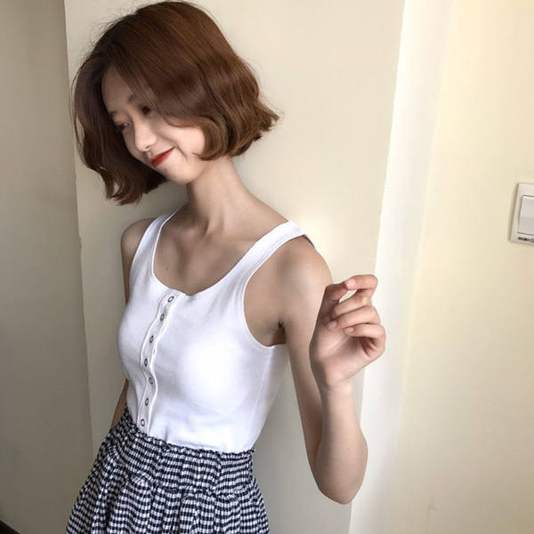 Top scurt de dama cu bretele si nasturi largi