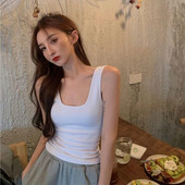 Maieu de dama cu decolteu patrat, model simplu