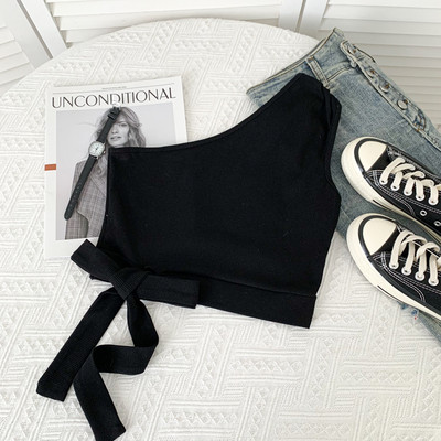 Ikdienas īss sieviešu topiņš ar vienu siksnu un lenti