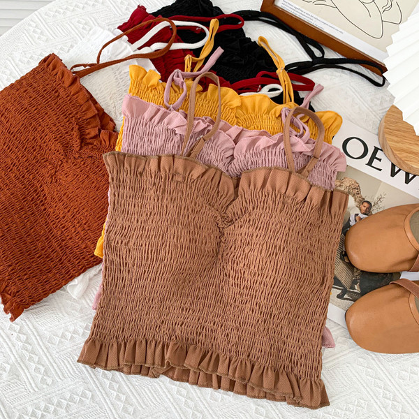 Mūsdienīgs sieviešu krūšturs ar plānām lencītēm vairākās krāsās