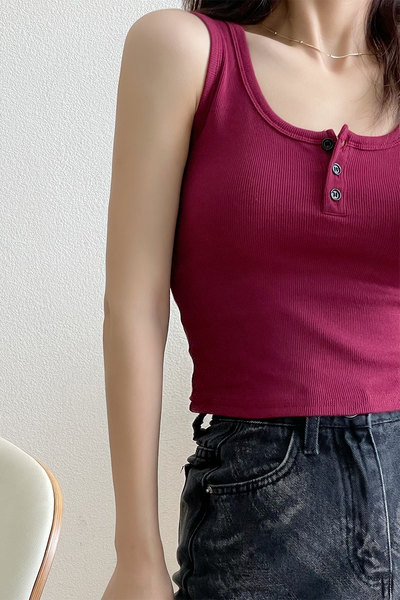 Maieu de damă din catifea cu decolteu pătrat și nasturi