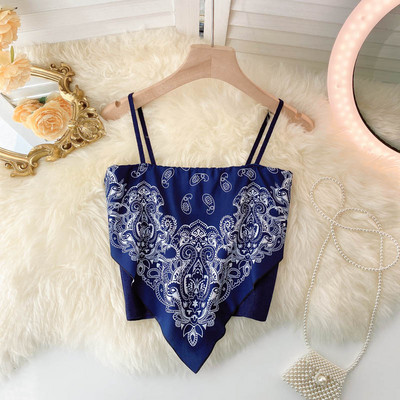 Īss sieviešu topiņš ar plānām lencītēm – dažādas krāsas