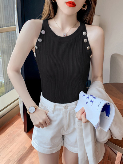 Ежедневен дамски потник с обло деколте и копчета