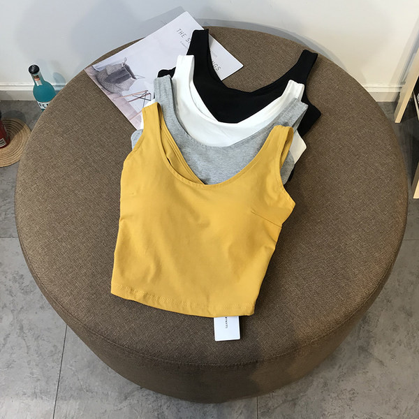 Sieviešu īsās krūšu kurpes ar ovālu kakla izgriezumu un iestrādātiem polsteriem