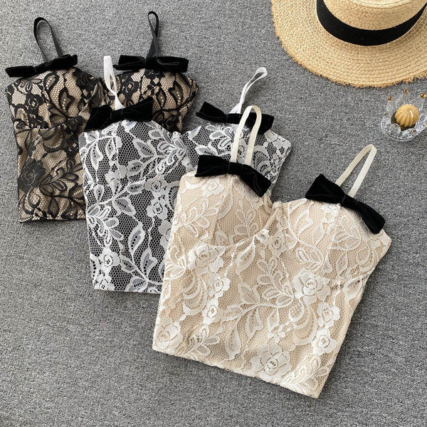 Sieviešu ikdienišķa bikses ar mežģīnēm un plānām lencēm