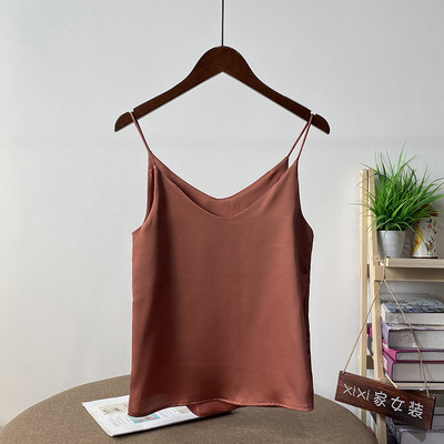 Maiou de damă gratuit model cu bretele subțiri