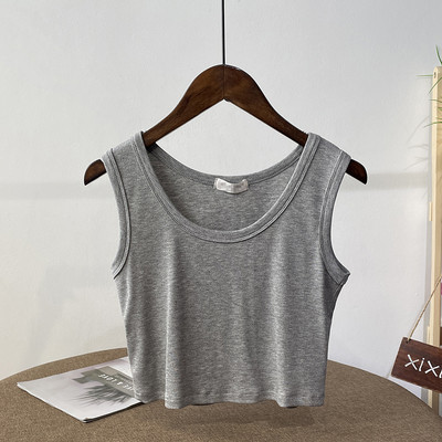 Γυναικείο κοντό τοπ απλό μοντέλο με φαρδιά λουράκια