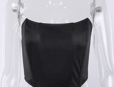 Bustiera de dama actuala model curat