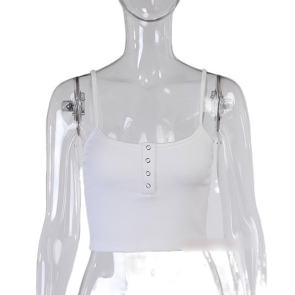 Sieviešu ikdiena ar pogām un plānām lencēm