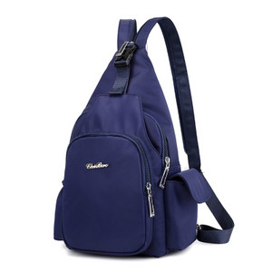 Sieviešu mugursoma ar priekšējo kabatu vairākās krāsās