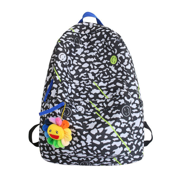 Дамска модерна раница с 3D елемент в няколко цвята